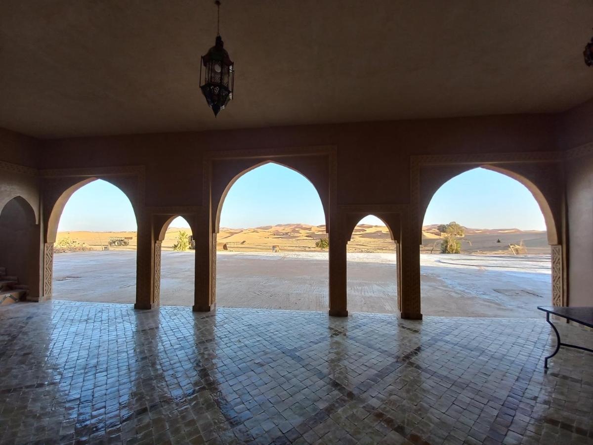 Hotel Etoile Des Dunes Merzouga Bagian luar foto